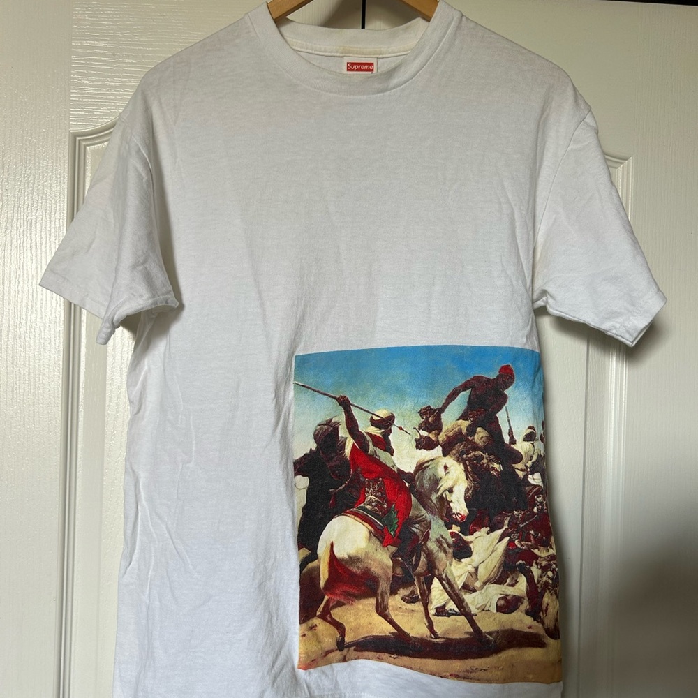 Supreme t shirt